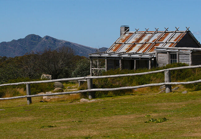 Australis 4WD Adventures Tours in the High Country Australis 4WD Adventures Tours in the High Country