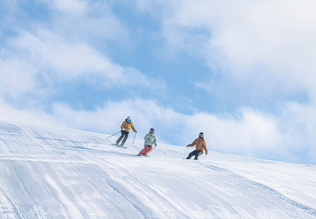 Skiing and Snowboarding at Mt Buller Skiing and Snowboarding at Mt Buller