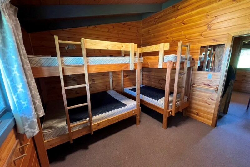 2 Double Bunks + 2 Single Bunks Sleeps 6 Room 2 Double Bunks + 2 Single Bunks Sleeps 6 Room